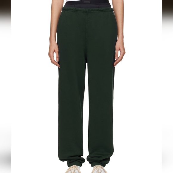 SKIMS Fleece Classic Jogger Pants - Picture 12 of 13